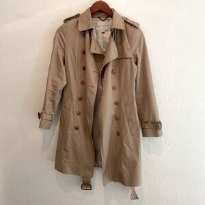Banana Republic Trenchcoat in Petite XS